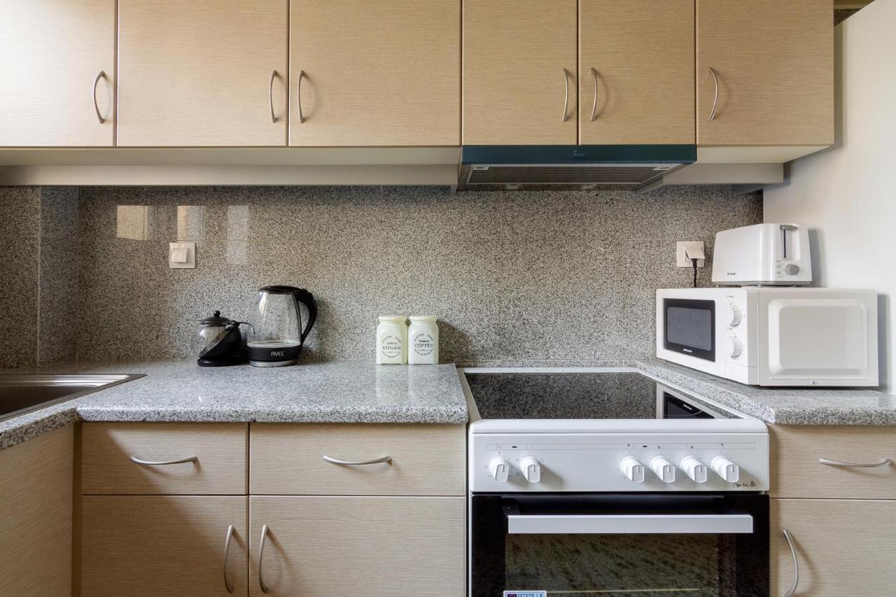 Bright And Spacious 2-Bedrooms Apartment In Aten Exteriör bild